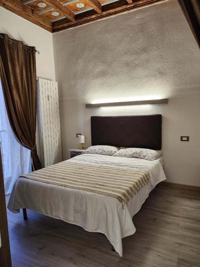 Mansarde & Suite Maison 1706 Lago Orta Borgomanero Kültér fotó