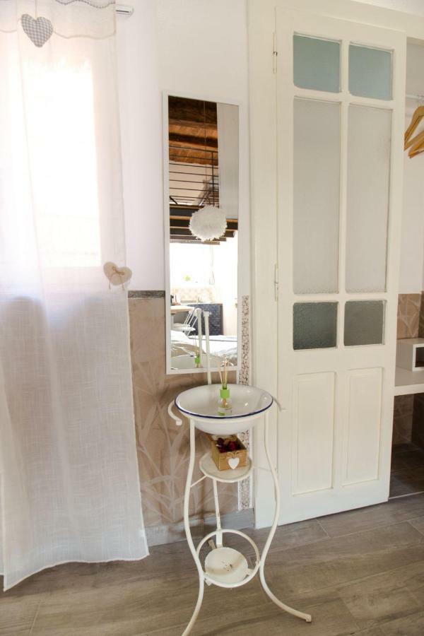 Mansarde & Suite Maison 1706 Lago Orta Borgomanero Kültér fotó