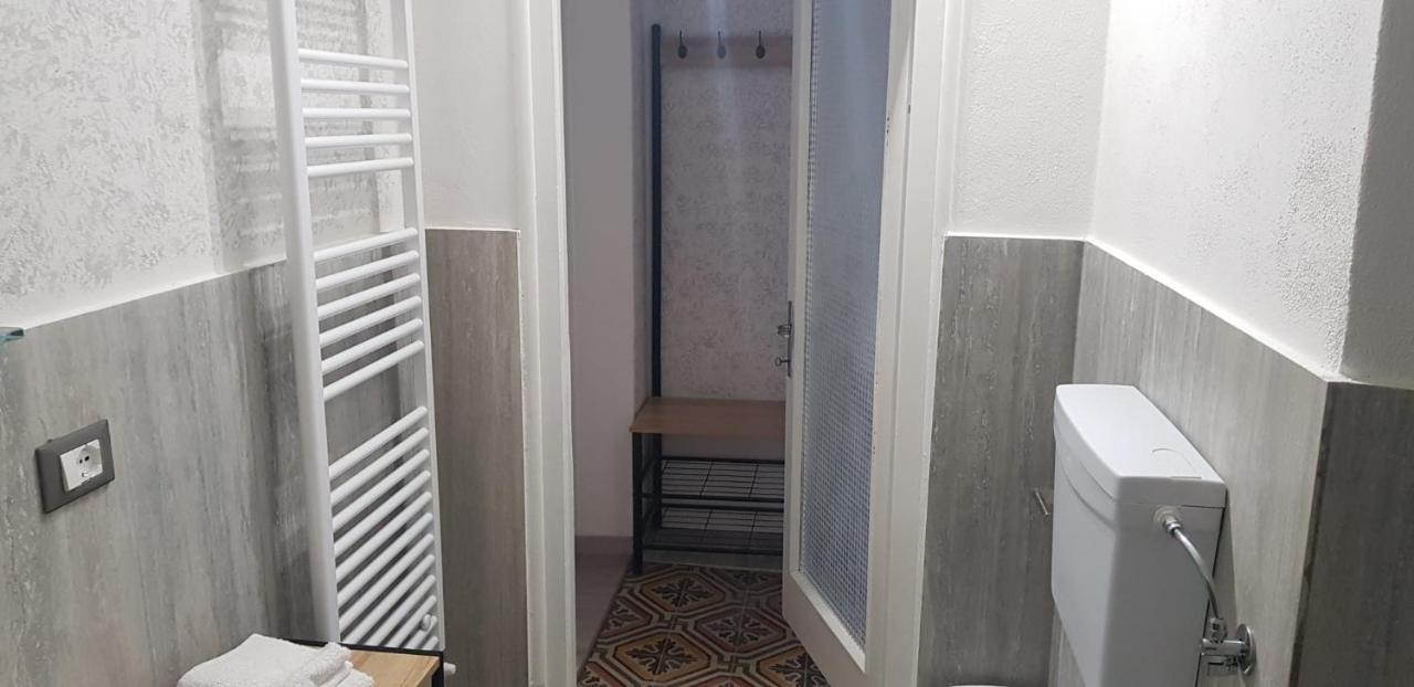 Mansarde & Suite Maison 1706 Lago Orta Borgomanero Kültér fotó