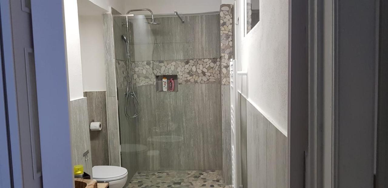 Mansarde & Suite Maison 1706 Lago Orta Borgomanero Kültér fotó