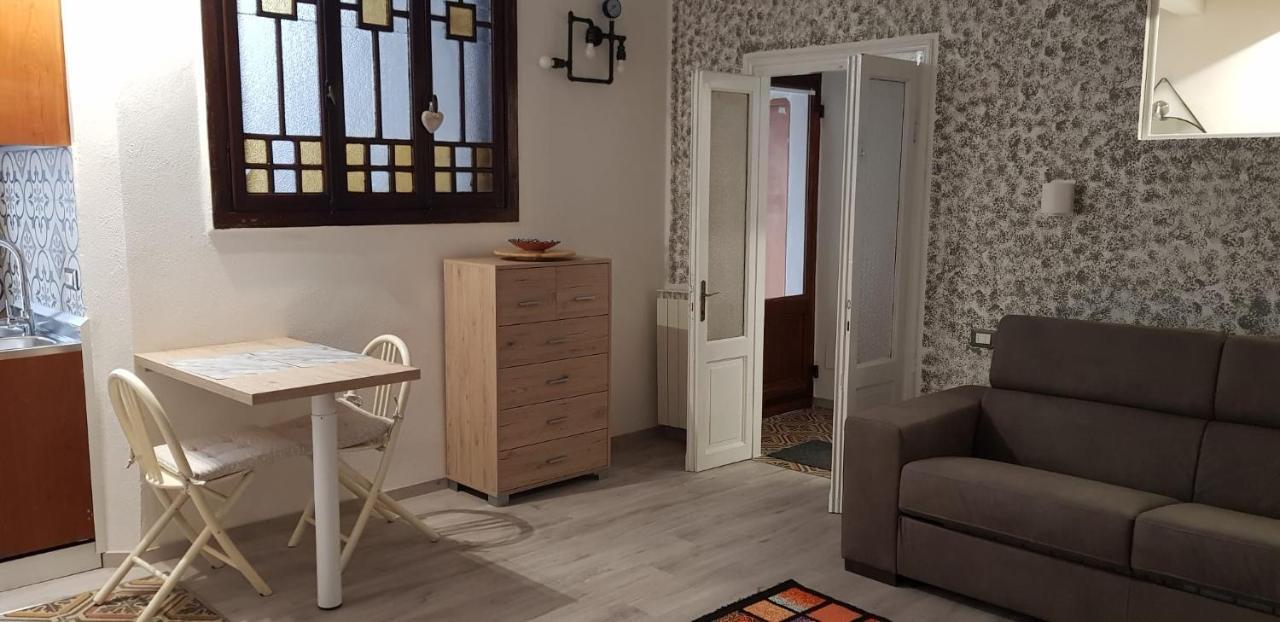 Mansarde & Suite Maison 1706 Lago Orta Borgomanero Kültér fotó