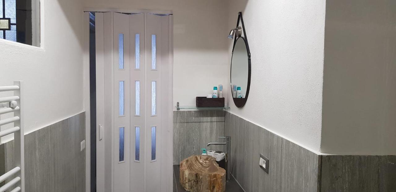 Mansarde & Suite Maison 1706 Lago Orta Borgomanero Kültér fotó